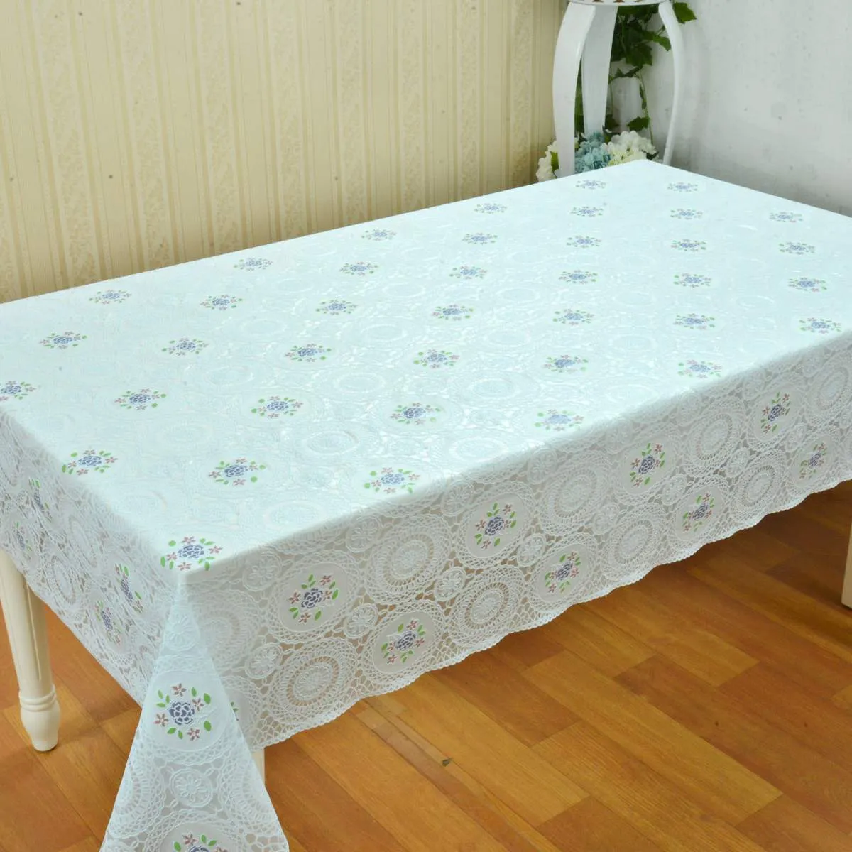 -uploads-products-mantel-con-apariencia-tipo-encaje-flores-dalia-photos-62647-100-1920w